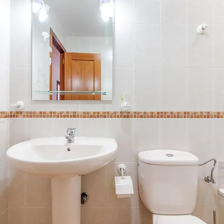 Flatguest Poleo