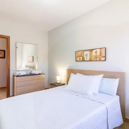 Flatguest Poleo *